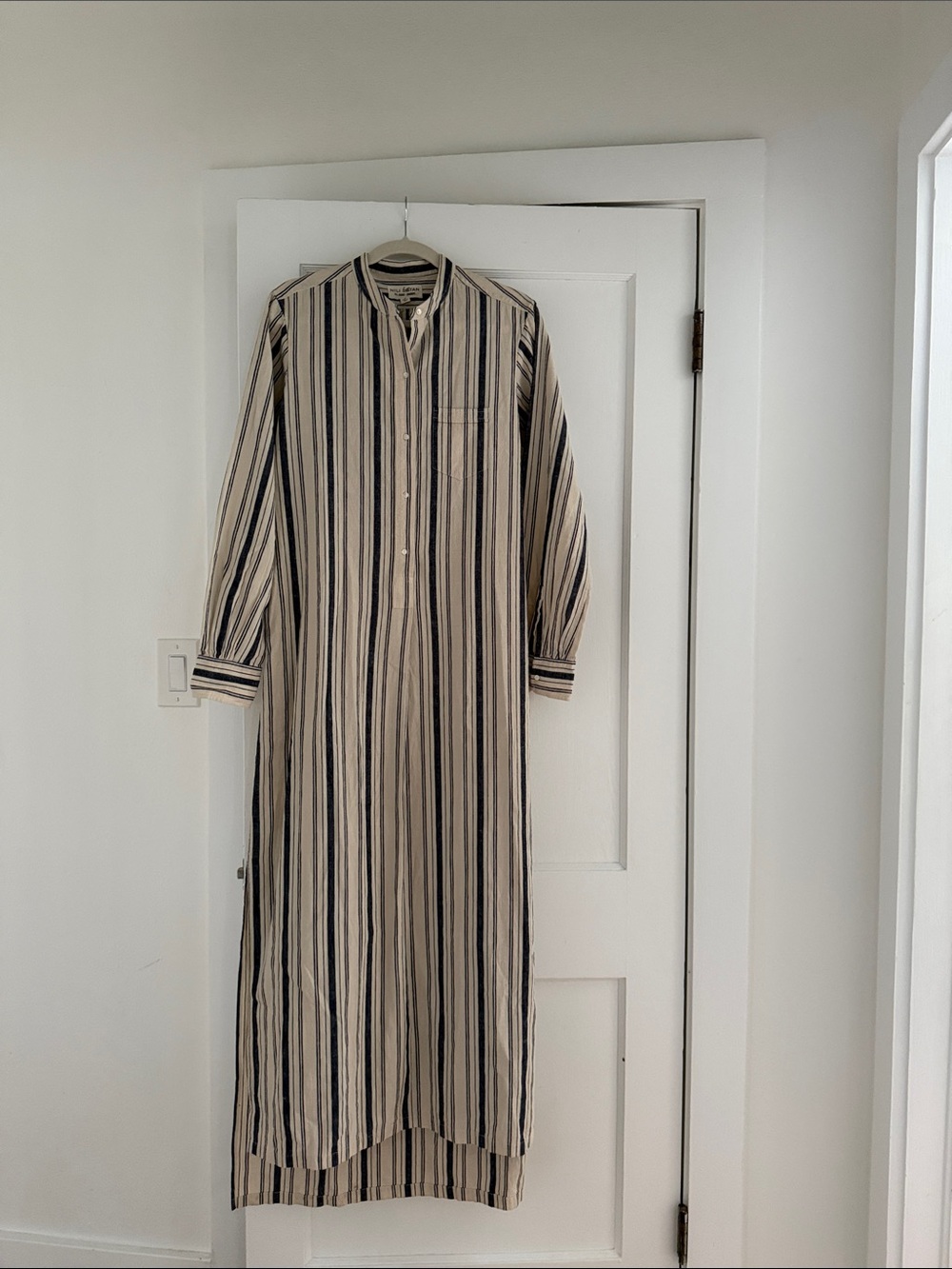 NWOT Nili Lotan Vertical Stripe Maxi Shirt Dress in Cream and Black